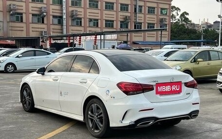 Mercedes-Benz A-Класс, 2022 год, 1 860 000 рублей, 4 фотография