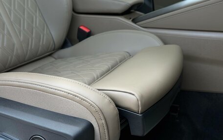 Audi Q5, 2025 год, 7 350 000 рублей, 33 фотография