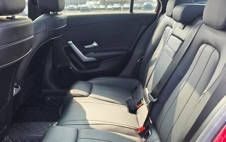 Mercedes-Benz A-Класс, 2022 год, 1 870 000 рублей, 8 фотография