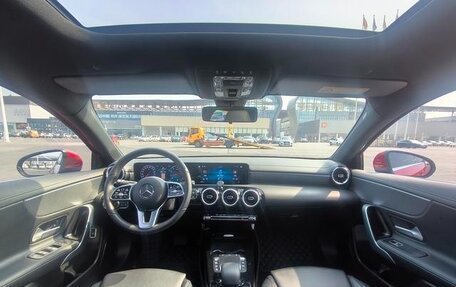 Mercedes-Benz A-Класс, 2022 год, 1 870 000 рублей, 11 фотография