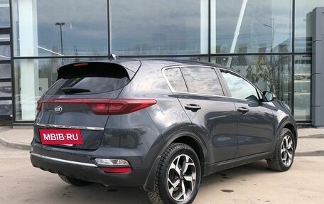 KIA Sportage IV рестайлинг, 2018 год, 2 350 000 рублей, 2 фотография