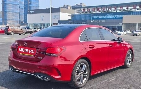 Mercedes-Benz A-Класс, 2022 год, 1 870 000 рублей, 6 фотография