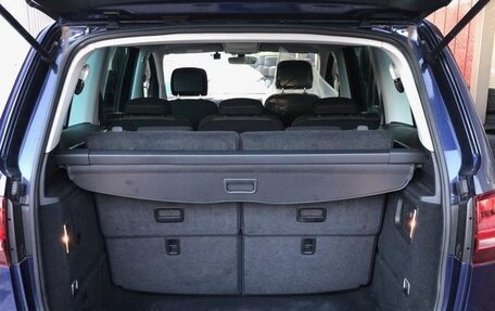 Volkswagen Sharan II, 2018 год, 1 440 000 рублей, 14 фотография