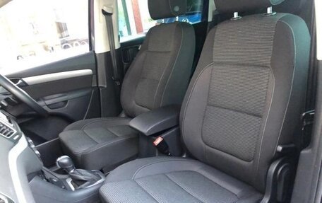 Volkswagen Sharan II, 2018 год, 1 440 000 рублей, 19 фотография