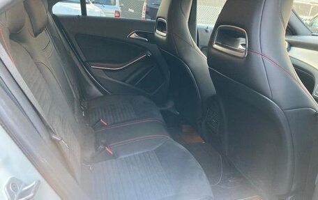 Mercedes-Benz CLA, 2016 год, 1 290 000 рублей, 13 фотография