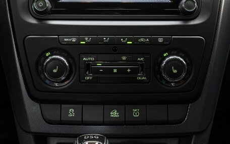 Skoda Yeti I рестайлинг, 2015 год, 1 450 000 рублей, 23 фотография