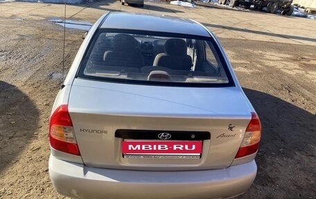 Hyundai Accent II, 2004 год, 300 000 рублей, 4 фотография