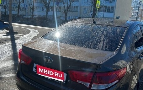 KIA Rio III рестайлинг, 2015 год, 800 000 рублей, 4 фотография