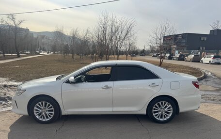 Toyota Camry, 2015 год, 2 050 000 рублей, 2 фотография