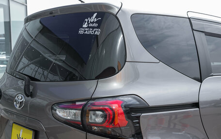 Toyota Sienta II, 2021 год, 1 558 000 рублей, 7 фотография