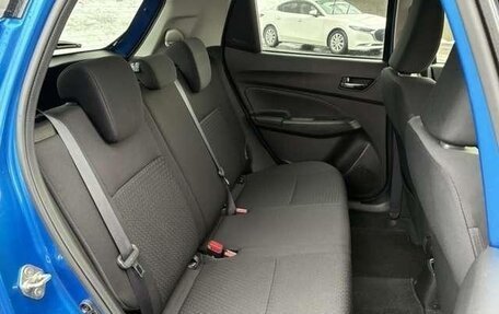 Suzuki Swift V, 2022 год, 900 999 рублей, 3 фотография