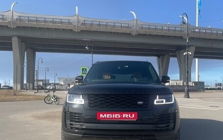 Land Rover Range Rover IV рестайлинг, 2021 год, 13 000 000 рублей, 4 фотография