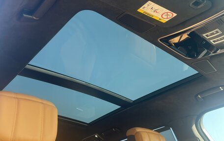 Land Rover Range Rover IV рестайлинг, 2021 год, 13 000 000 рублей, 18 фотография