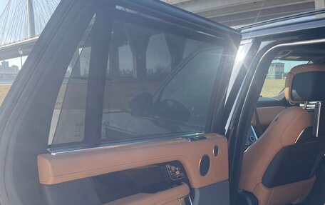 Land Rover Range Rover IV рестайлинг, 2021 год, 13 000 000 рублей, 16 фотография