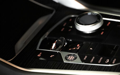 BMW X6, 2023 год, 16 000 000 рублей, 15 фотография