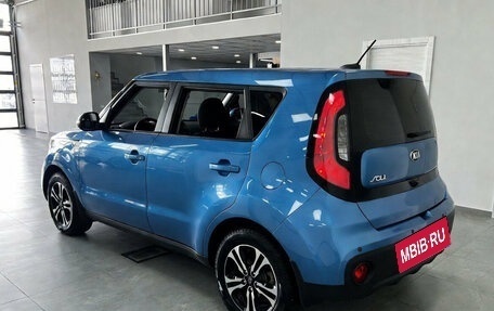 KIA Soul II рестайлинг, 2017 год, 1 485 000 рублей, 4 фотография