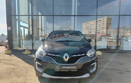 Renault Kaptur I рестайлинг, 2021 год, 1 749 000 рублей, 2 фотография