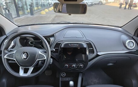 Renault Kaptur I рестайлинг, 2021 год, 1 749 000 рублей, 17 фотография