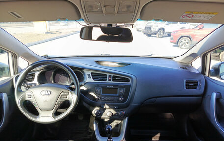 KIA cee'd III, 2015 год, 930 000 рублей, 17 фотография