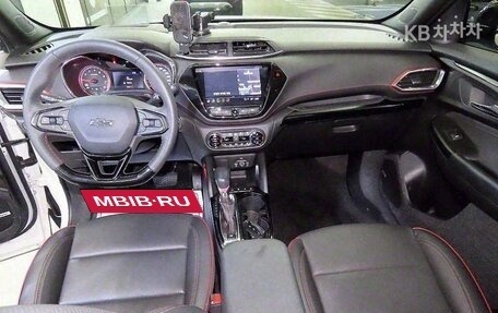 Chevrolet TrailBlazer, 2023 год, 1 420 000 рублей, 10 фотография