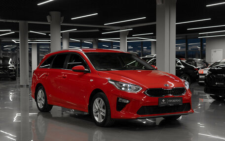 KIA cee'd III, 2019 год, 1 990 000 рублей, 2 фотография