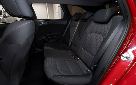 KIA cee'd III, 2019 год, 1 990 000 рублей, 12 фотография
