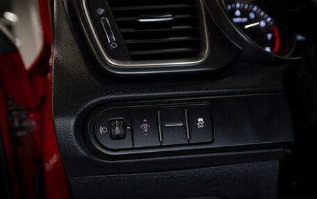 KIA cee'd III, 2019 год, 1 990 000 рублей, 18 фотография