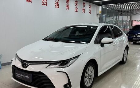 Toyota Corolla, 2022 год, 1 355 000 рублей, 3 фотография