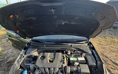 Hyundai Elantra VI рестайлинг, 2019 год, 1 600 000 рублей, 16 фотография