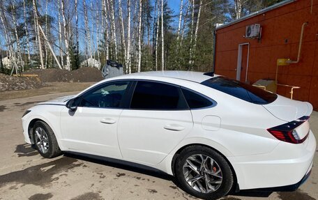 Hyundai Sonata VIII, 2021 год, 1 500 000 рублей, 3 фотография