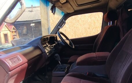 Toyota HiAce H100, 1993 год, 435 000 рублей, 9 фотография