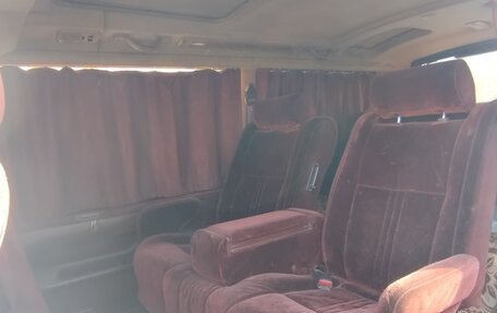 Toyota HiAce H100, 1993 год, 435 000 рублей, 6 фотография