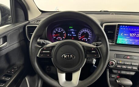 KIA Sportage IV рестайлинг, 2018 год, 2 156 000 рублей, 12 фотография