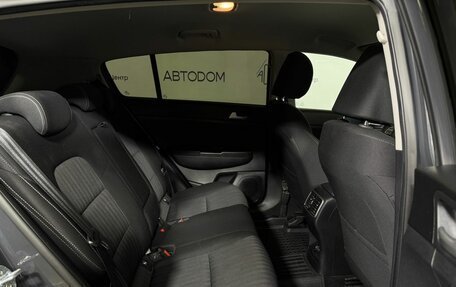 KIA Sportage IV рестайлинг, 2018 год, 2 156 000 рублей, 10 фотография