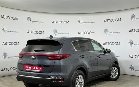 KIA Sportage IV рестайлинг, 2018 год, 2 156 000 рублей, 2 фотография