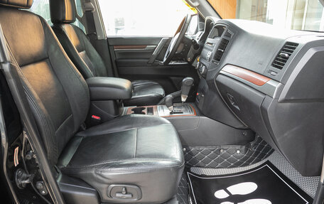 Mitsubishi Pajero IV, 2007 год, 1 559 000 рублей, 12 фотография