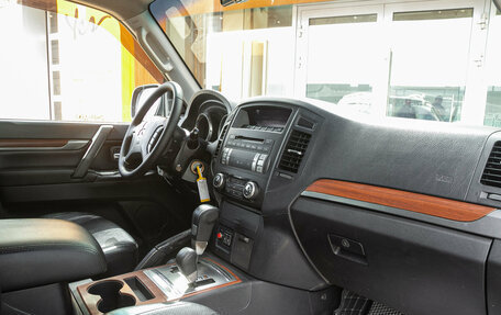 Mitsubishi Pajero IV, 2007 год, 1 559 000 рублей, 13 фотография