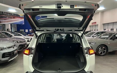 Toyota RAV4, 2025 год, 4 590 000 рублей, 6 фотография