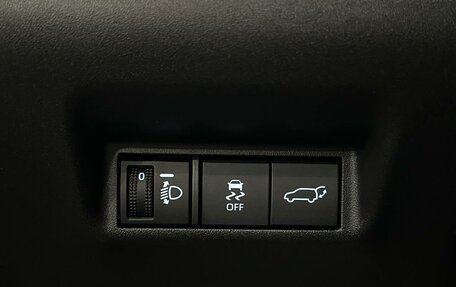 Toyota RAV4, 2025 год, 4 590 000 рублей, 22 фотография