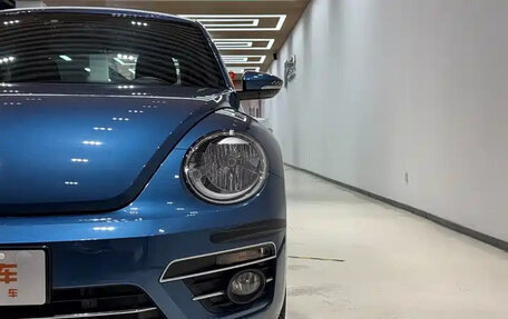 Volkswagen Beetle, 2018 год, 1 850 000 рублей, 4 фотография