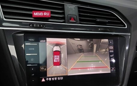 Volkswagen Tiguan II, 2022 год, 2 920 000 рублей, 15 фотография