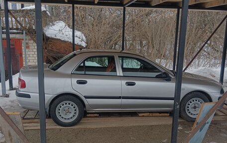 Mitsubishi Carisma I, 2003 год, 350 000 рублей, 2 фотография