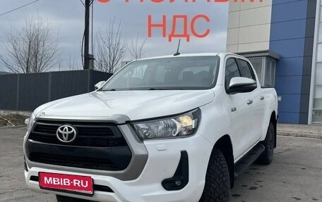 Toyota Hilux VIII, 2020 год, 5 750 000 рублей, 1 фотография