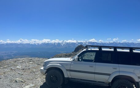 Toyota Land Cruiser 80 рестайлинг, 1995 год, 3 190 000 рублей, 22 фотография