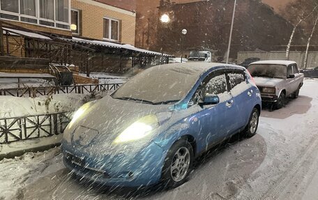 Nissan Leaf I, 2011 год, 380 000 рублей, 5 фотография