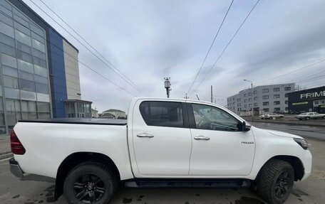Toyota Hilux VIII, 2020 год, 5 750 000 рублей, 8 фотография