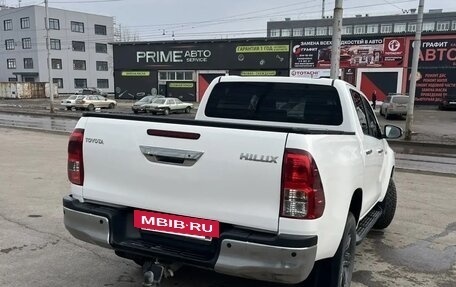 Toyota Hilux VIII, 2020 год, 5 750 000 рублей, 2 фотография