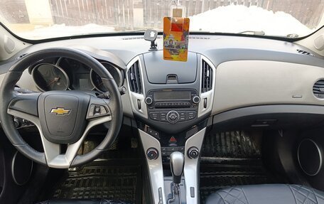 Chevrolet Cruze II, 2014 год, 1 000 000 рублей, 10 фотография