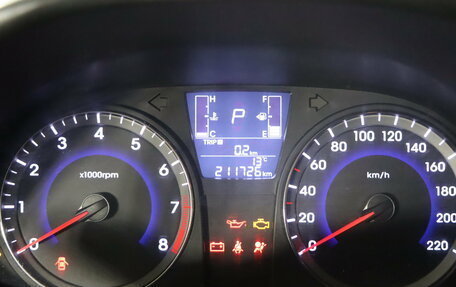 Hyundai Solaris II рестайлинг, 2014 год, 799 990 рублей, 16 фотография