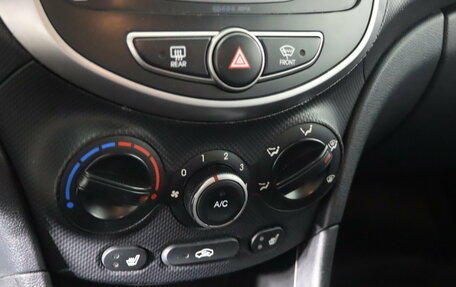 Hyundai Solaris II рестайлинг, 2014 год, 799 990 рублей, 18 фотография